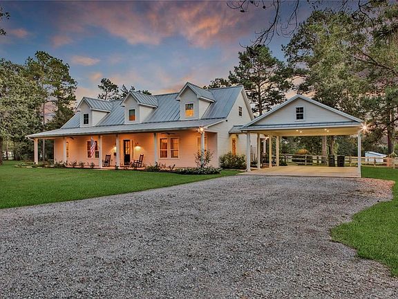 2nd image of 28625 Melanie Ln