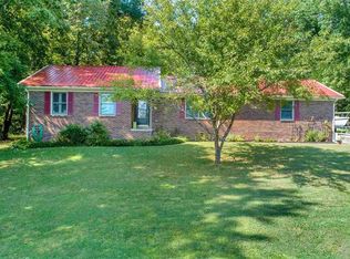 636 Kitchens South Rd, Bowling Green, KY 42101