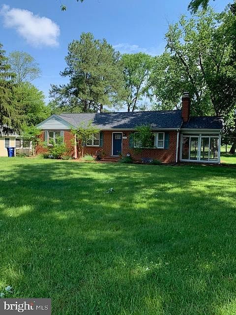 1st image of 1200 Cedar Dale Ln