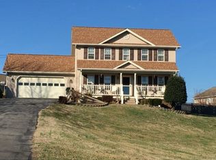 5 Mountain Ridges Ct, Jonesborough, TN 37659