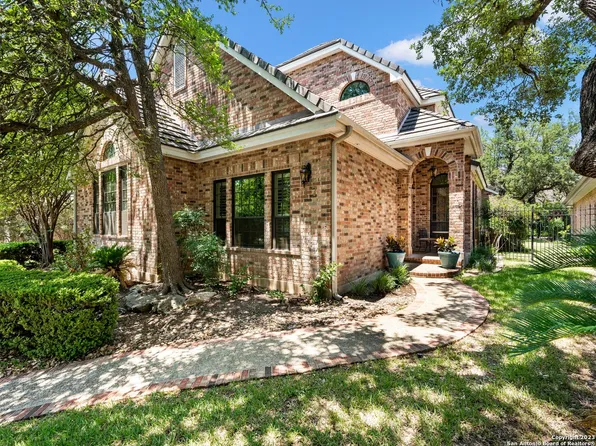 17 Burnham Gln, San Antonio, TX 78257