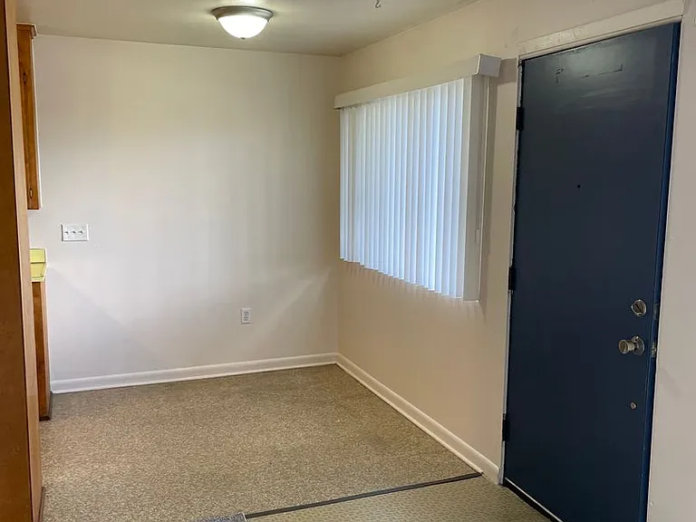 5127 Colby Ave — Photo 6