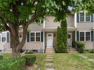 4 Unity St, Pawtucket, RI 02860