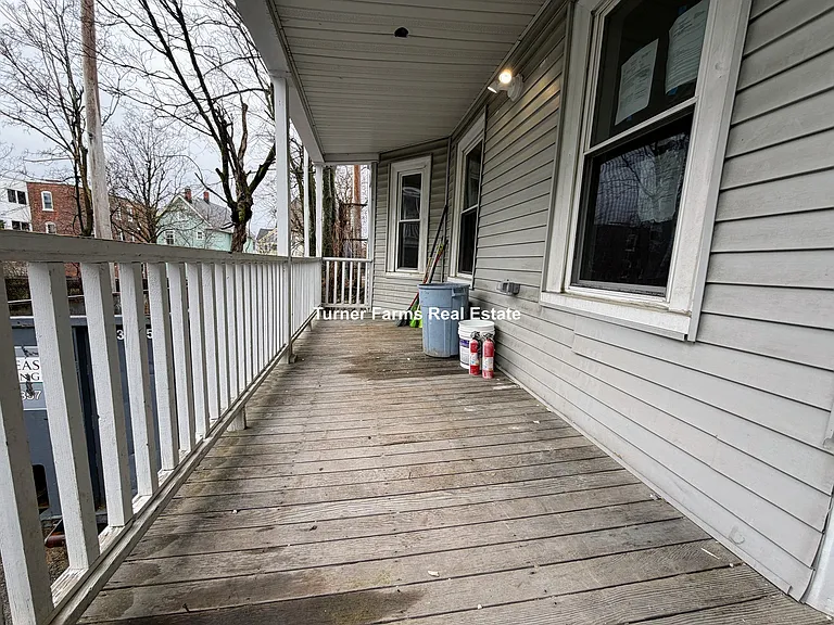 7 Lowell Cir #1R — Photo 18