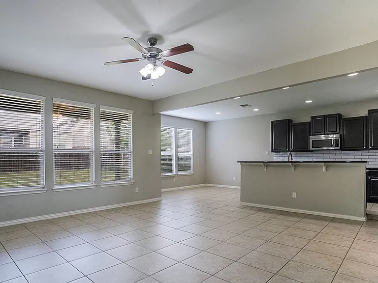 9925 Wading Pool Path — Photo 2