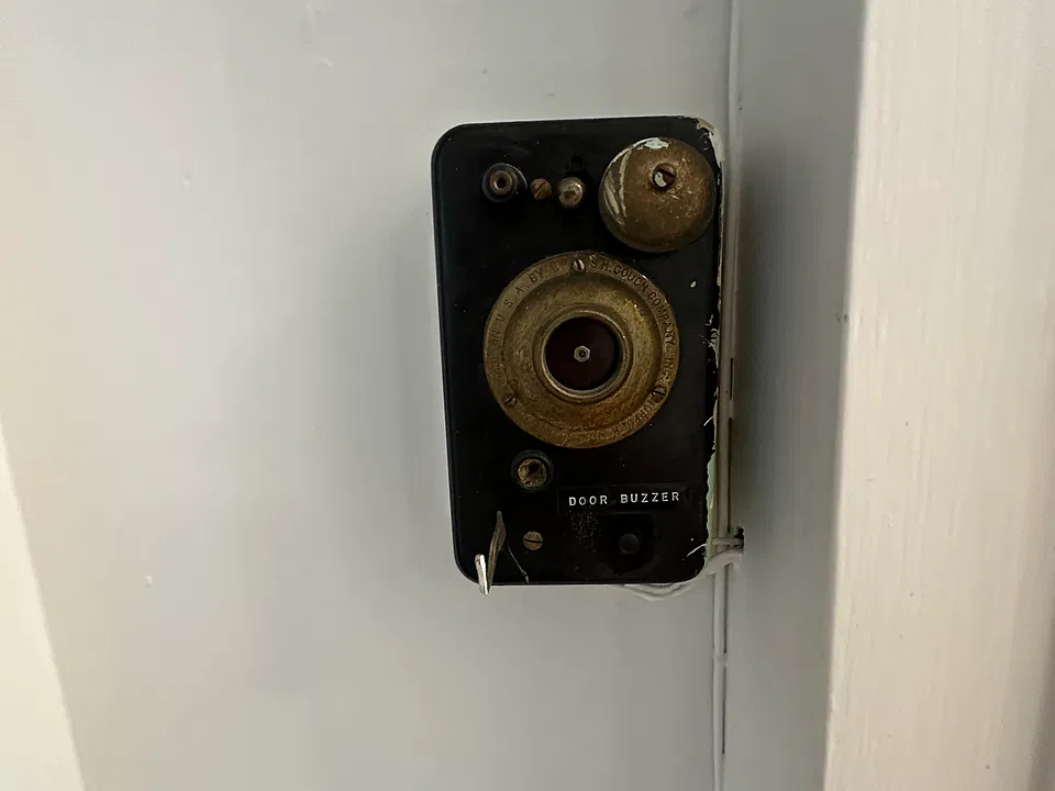 door buzzer to open the gate for deliveries or guests.