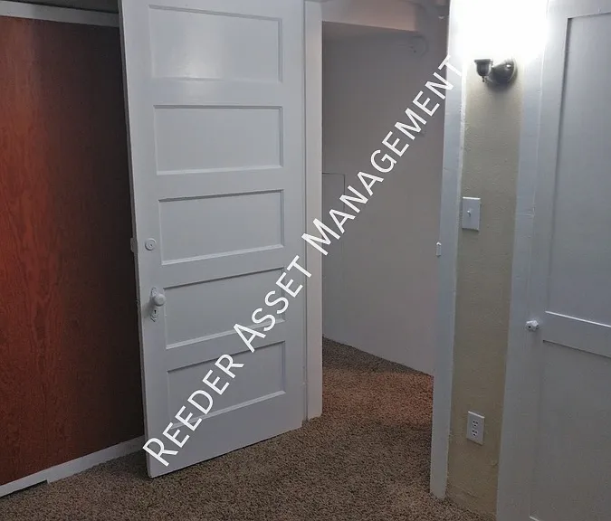 571 Boulevard St #2 — Photo 7
