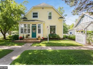 616 E Lake St, River Falls, WI 54022