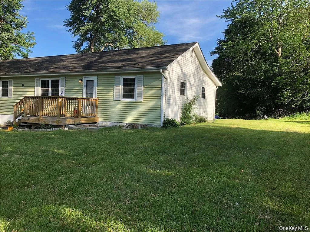 2 bed, 1.0 bath, 700 sqft, $1,975 — Photo 2