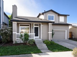 2122 Crystal Hill Drive, Santa Rosa, CA 95404