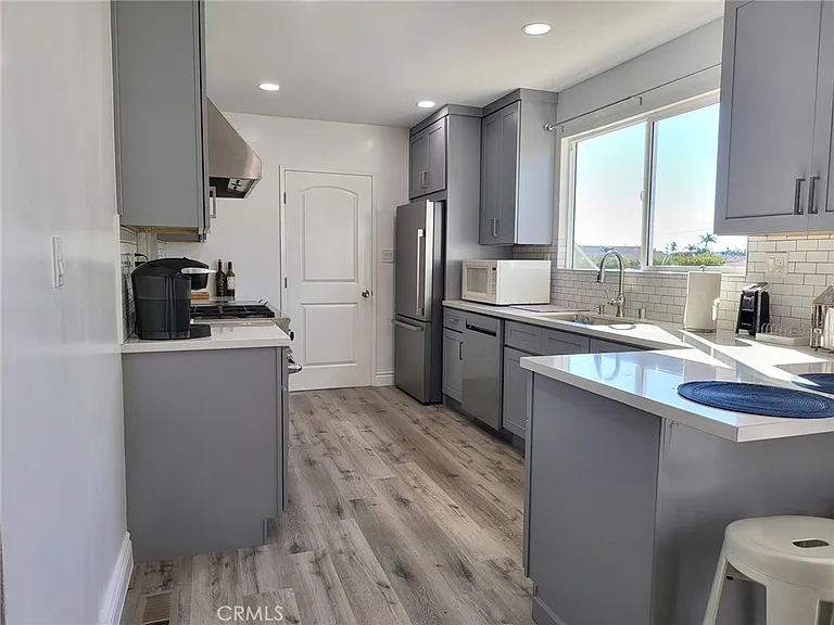 510 Short St #B — Photo 8
