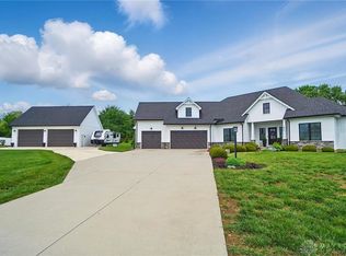 2832 Lucy Ln, Waynesville, OH 45068