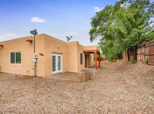 1333 Maez Rd APT B, Santa Fe, NM 87505