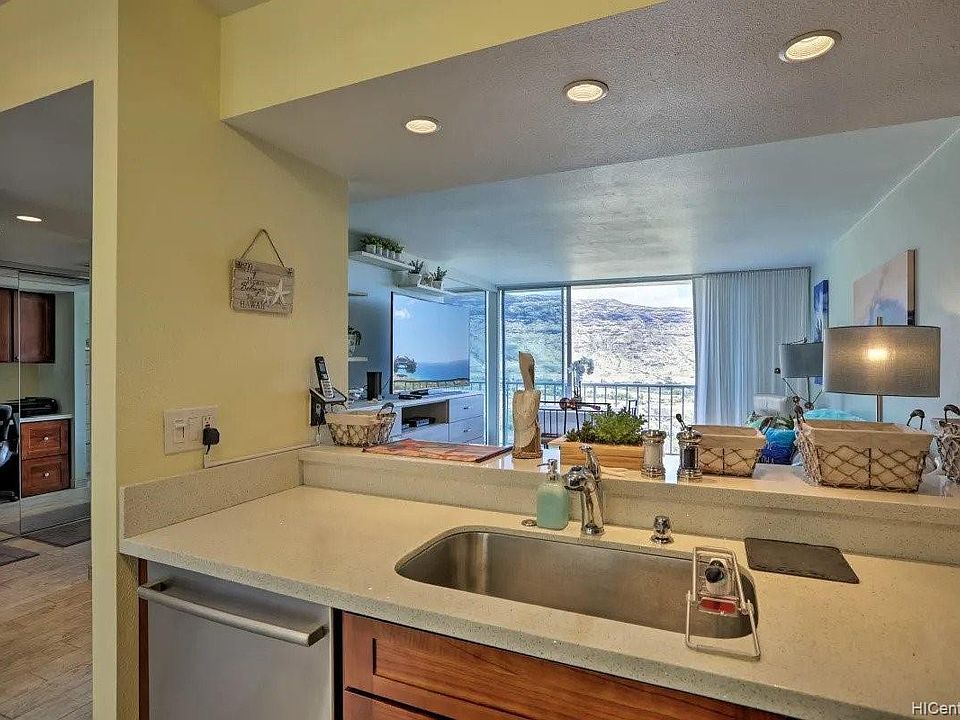 Makaha Valley Towers Apartments Waianae, HI Zillow