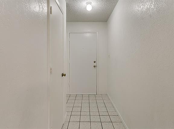 4th image of 308 Quail Creek Dr