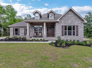 6001 Fiori Dr, Crestview, FL 32539