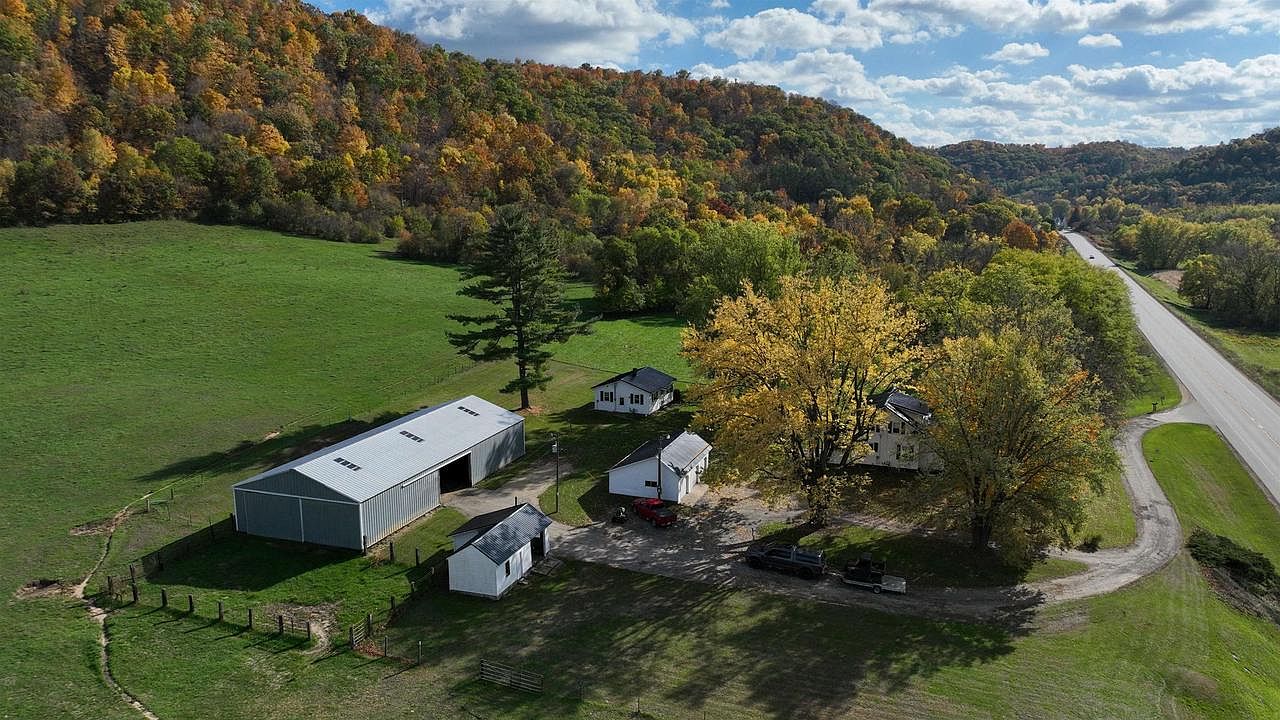 11578 Highway 61, Soldiers Grove, WI 54655 MLS 1966275 Zillow