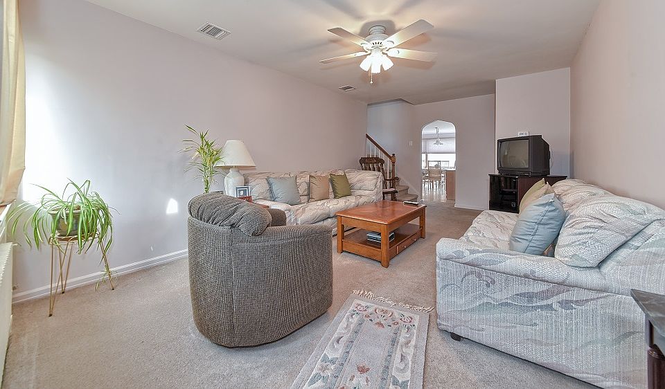 50 Lockwood Dr, Clifton, NJ 07013 Zillow