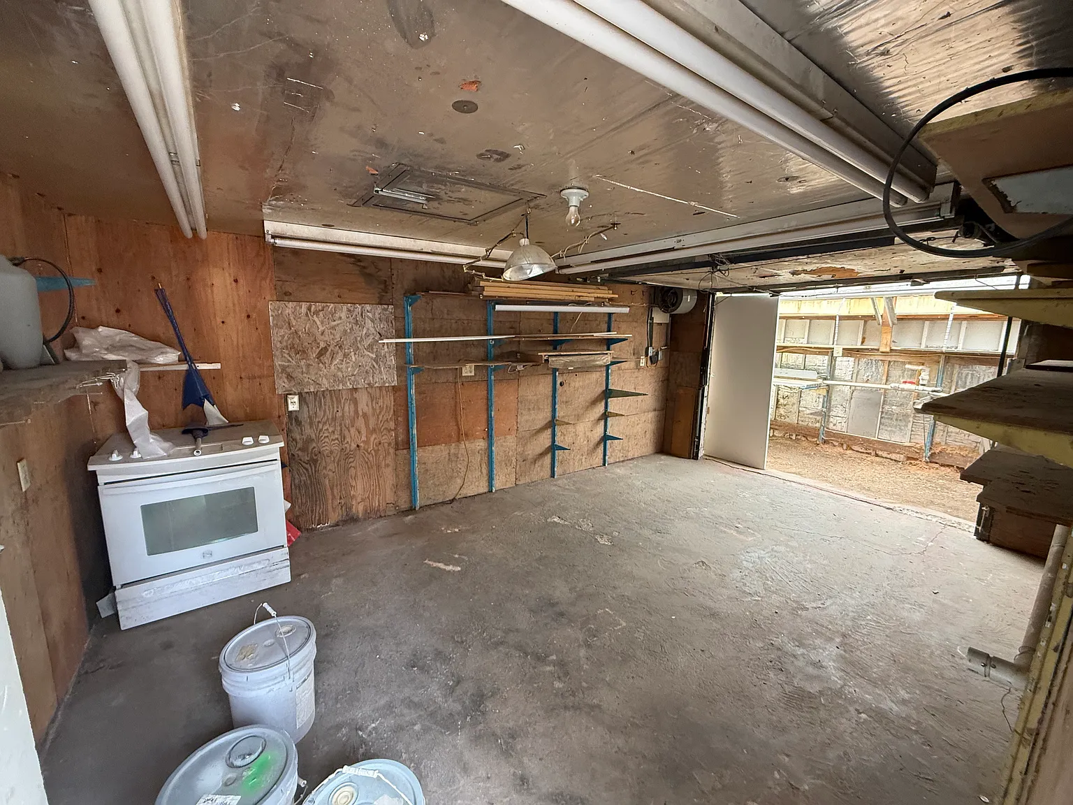 2 bed, 1400 sqft, $2,000 — Photo 4