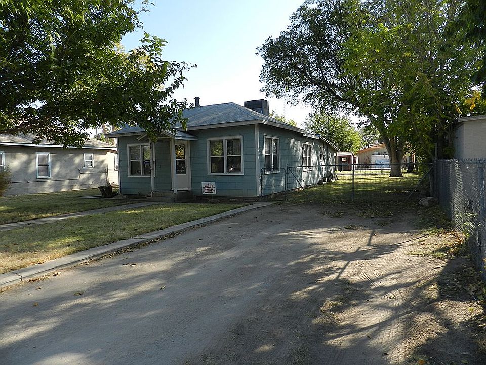 1st image of 606 N Canyon St