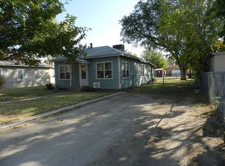 606 N Canyon St, Carlsbad, NM 88220