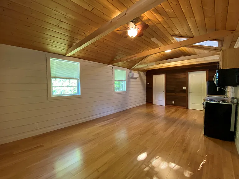 16124 Drake Rd #8 — Photo 4