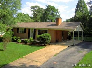 7 Morgan Blvd, Arden, NC 28704
