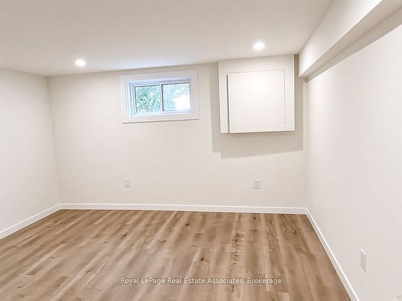 5th image of 10 Elizabeth St