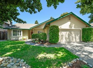 393 Wilson Ln, Windsor, CA 95492
