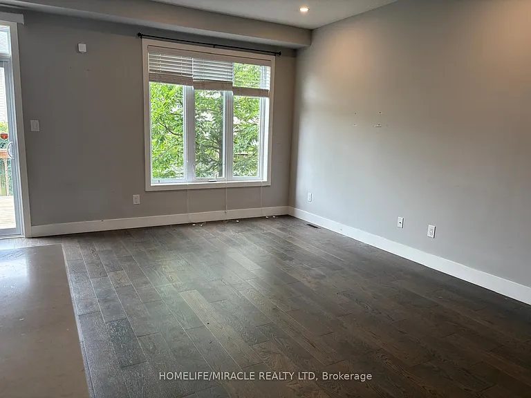 2070 Meadowgate Blvd #60 — Photo 4
