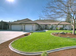 11808 Cranberry Rd, Madera, CA 93636