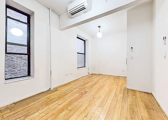 2nd image of 475 Central Park W APT 1e