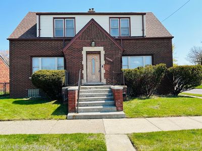 17186 James Couzens Fwy, Detroit, MI, 48235
