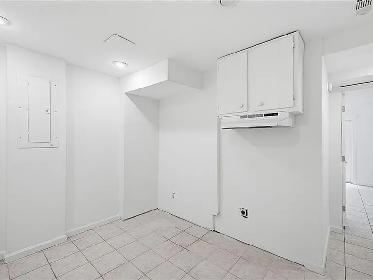 445 Forest Hills Dr — Photo 30
