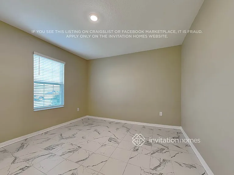 4500 Holstein St — Photo 4