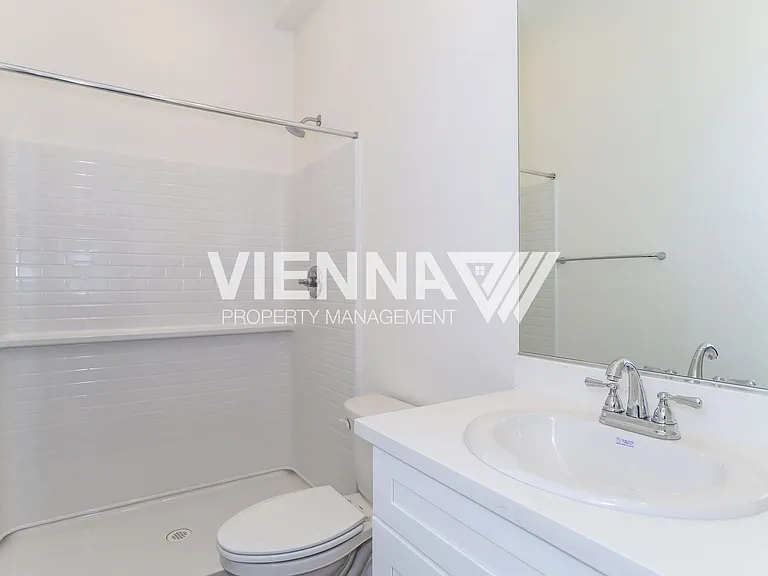 8092 Quiet Knolls Dr — Photo 16