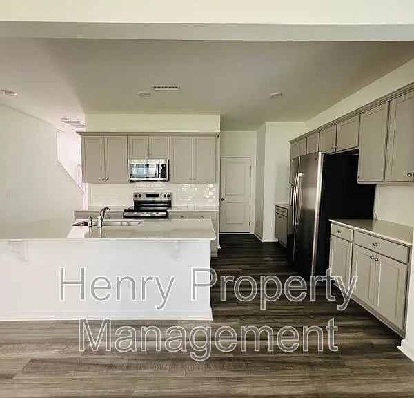 387 Thompson Overlook Way — Photo 5