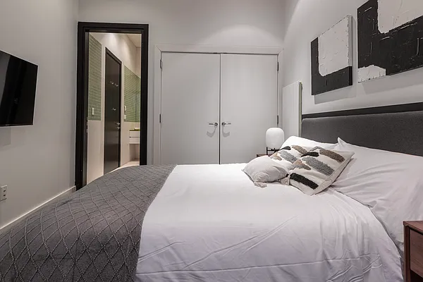 Rented by Rove Travel LLC | media 14