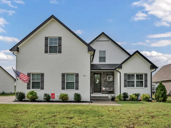 1115 Chagford Dr, Clarksville, TN 37043