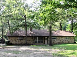 216 County Road 1044, Center, TX 75935