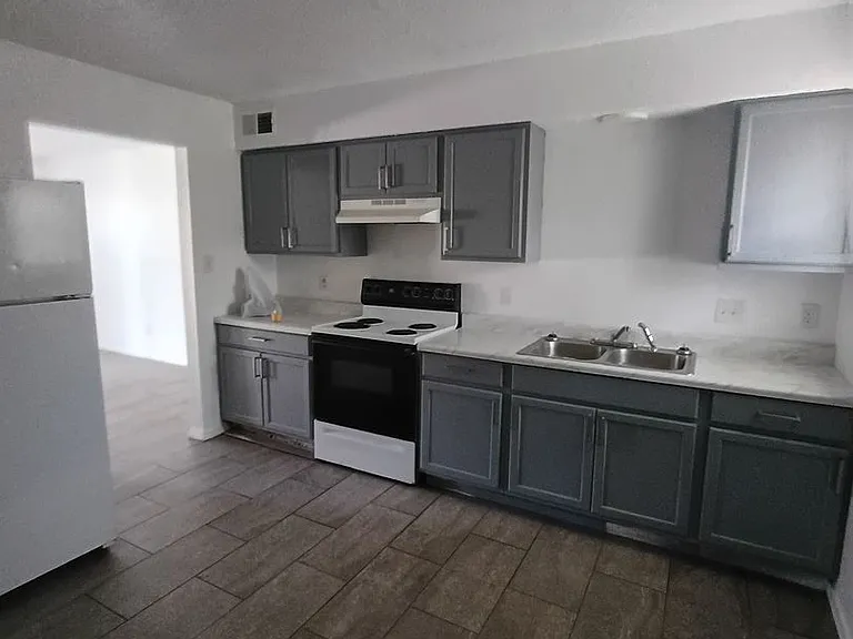 Winchester Estates Apartments - Where Comfort Meets Affordability — Photo 36