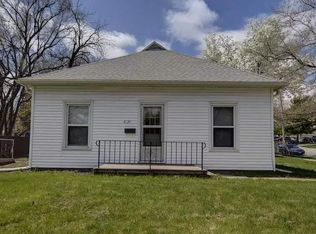 8124 N 30th St, Omaha, NE 68112