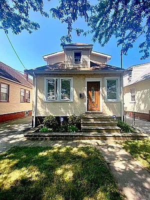 1st image of 140-26 169th St