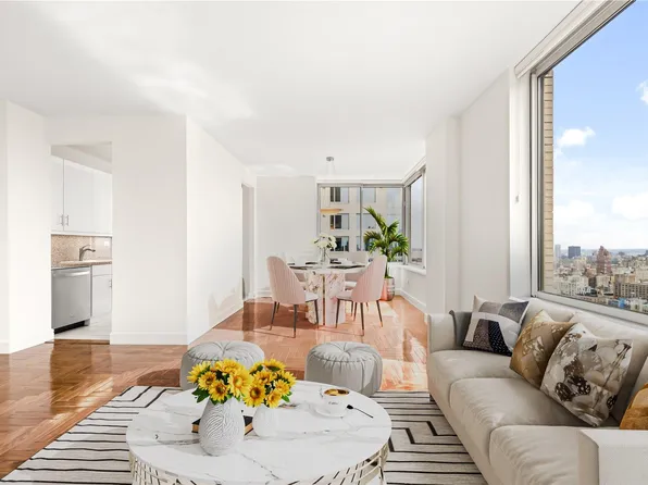 200 Riverside Boulevard #46C, New York (Manhattan), NY 10069
