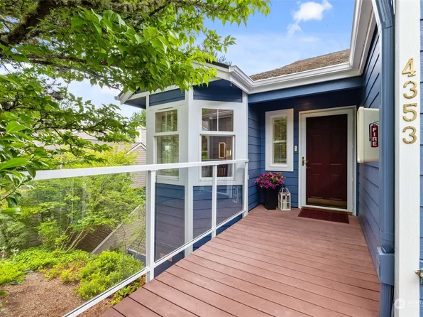 4353 Providence Point Place SE #2610, Issaquah, WA 98029