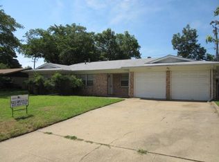 6404 Franwood Ter, Fort Worth, TX 76112