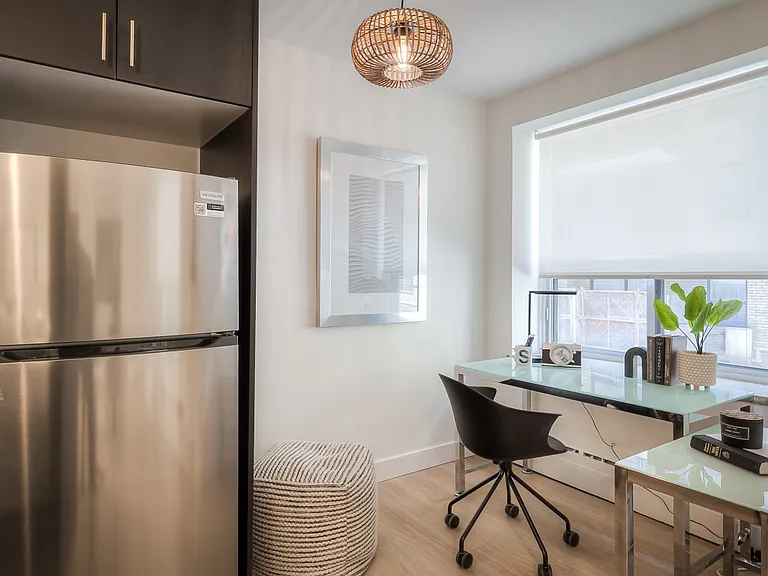 420 Eglinton Ave E #405 — Photo 15