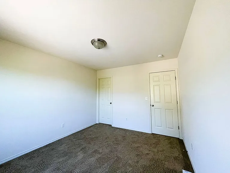 8100 88th St NE — Photo 13