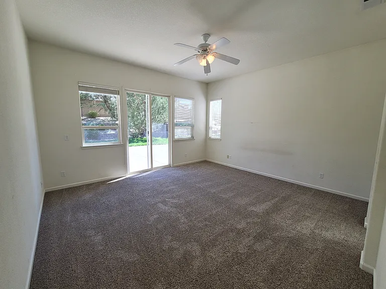 2770 Beach River Dr — Photo 8