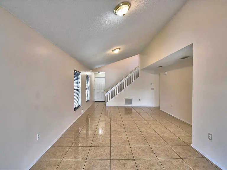 11701 Minto Ct — Photo 7